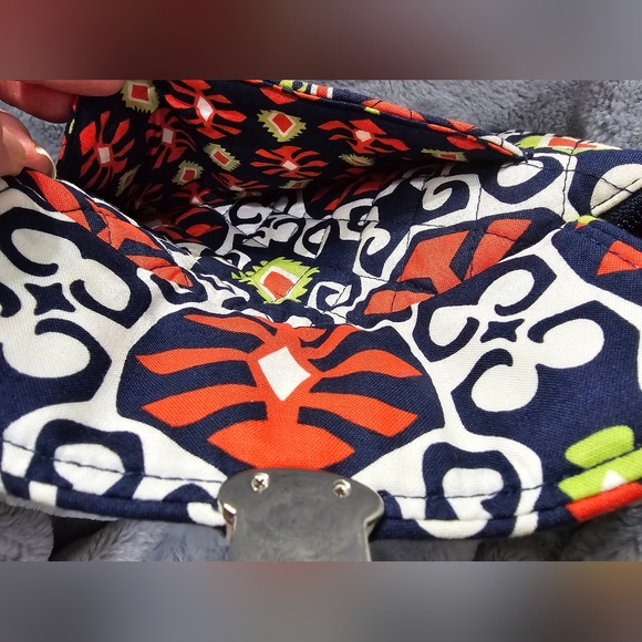 Vera Bradley Sun Valley Pushlock Wristlet - Picture 4 of 4